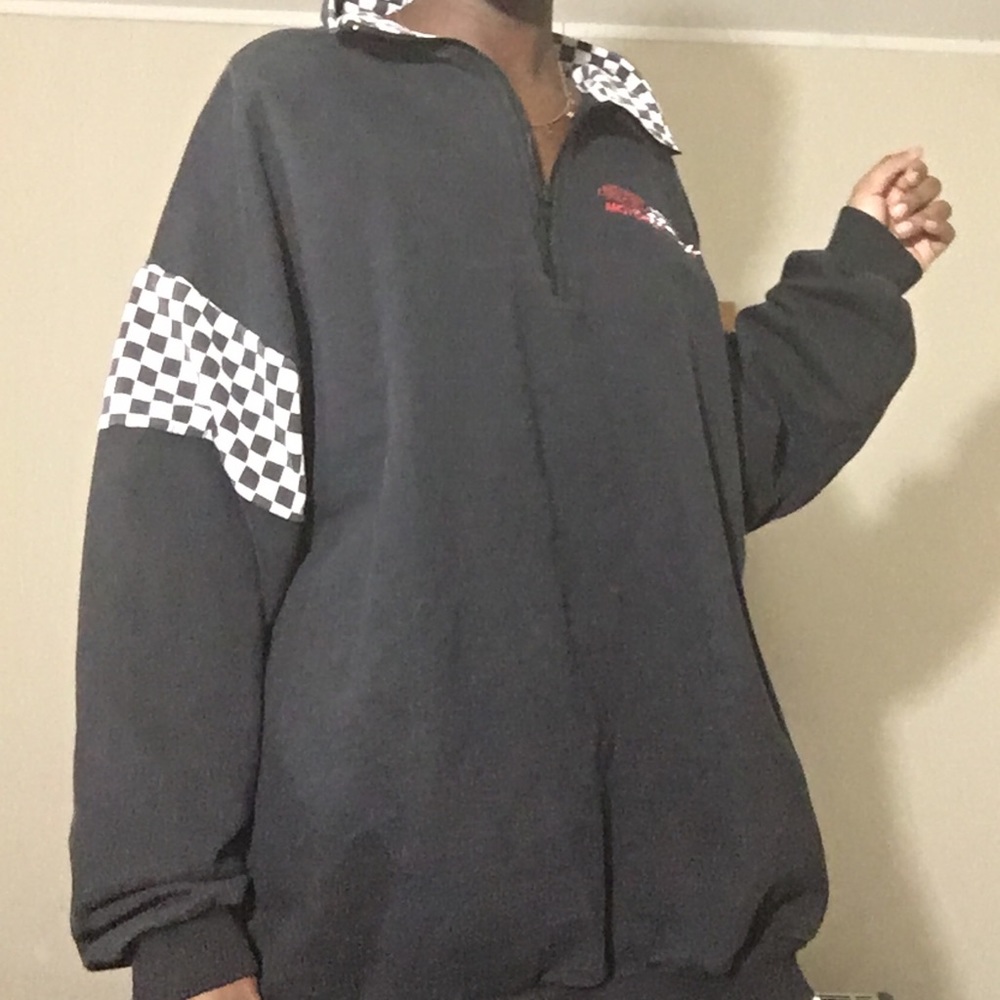 Half Zip Sweatshirt With Checkered Pattern - image 4